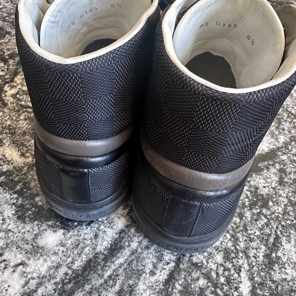 Louis Vuitton Damier Graphite Pattern Nylon Sneakers - Picture 5 of 11